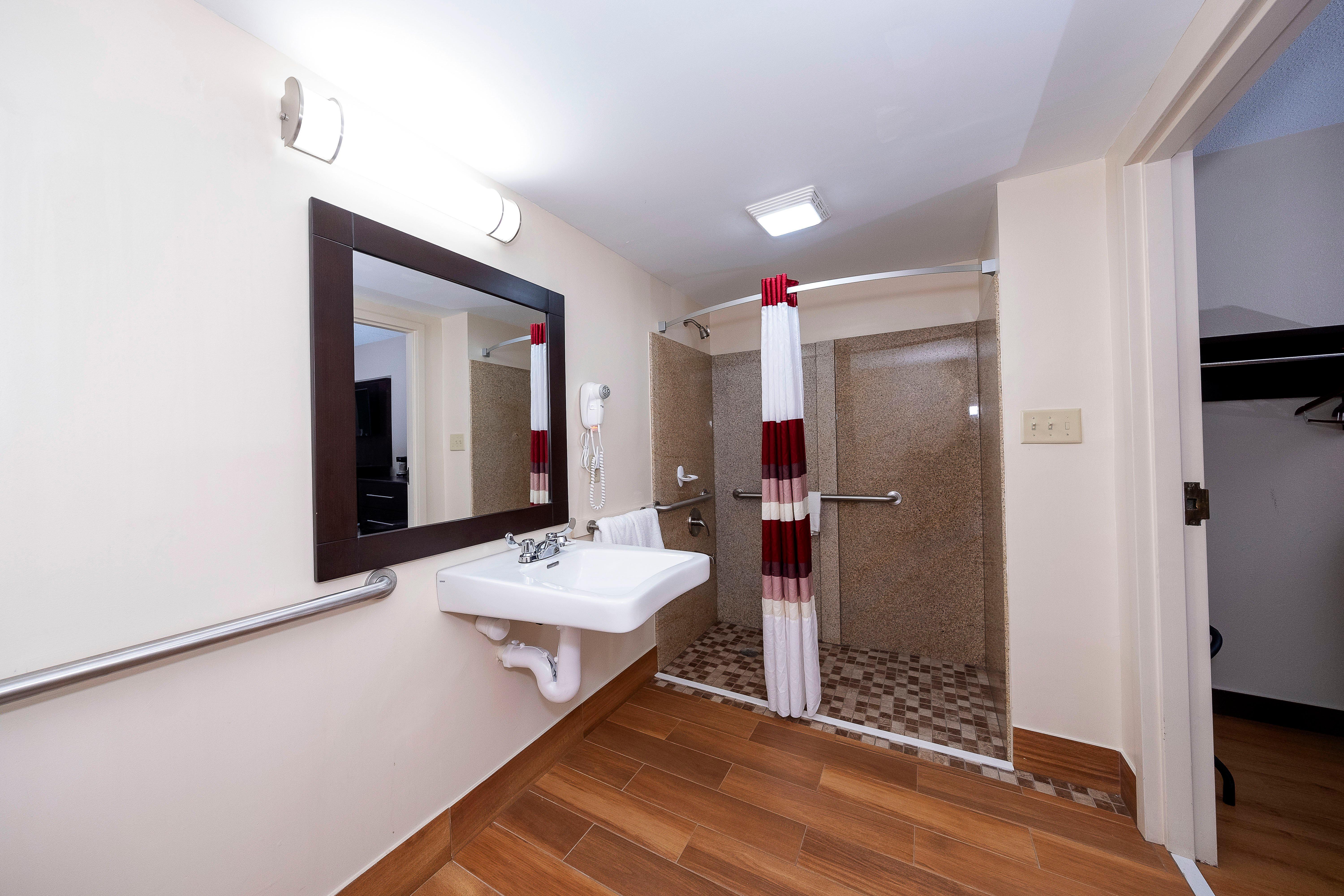Red Roof Inn Plus+ Huntsville - Madison Dış mekan fotoğraf